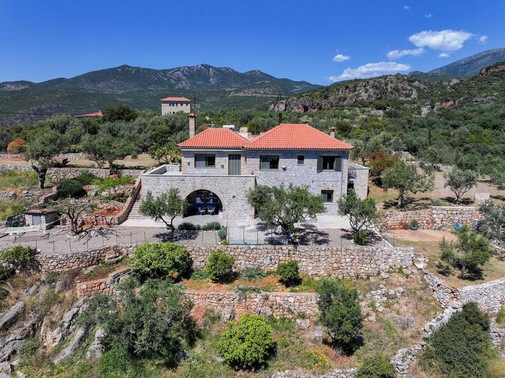 Villa Athina'S Stone House In Kardhamili Exterior foto